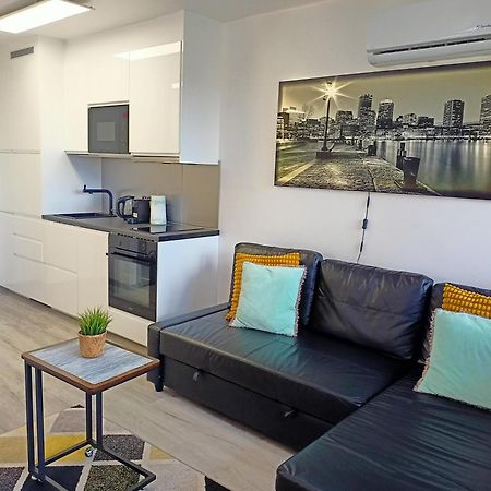 Apartament Z Balkonem Gliwice Mewy, Klimatyzacja ภายนอก รูปภาพ